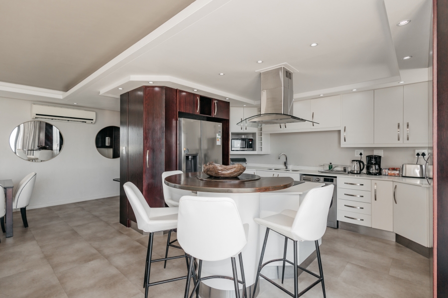 3 Bedroom Property for Sale in Waves Edge Western Cape